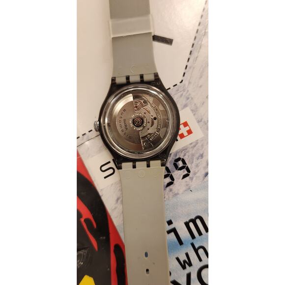 Swatch SILVER BARON SAM104 1994 Automatic Watch with 23 Jewels New old stock - Picture 10 of 12